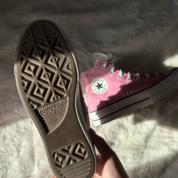 Converse women's pink platform sneakers - Picture 3 of 6